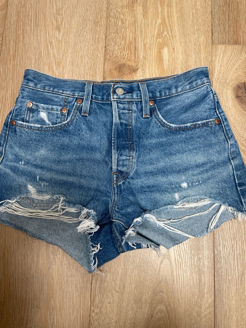 Levi's 501 Denim Distressed Women’s Shorts - Blue size 27